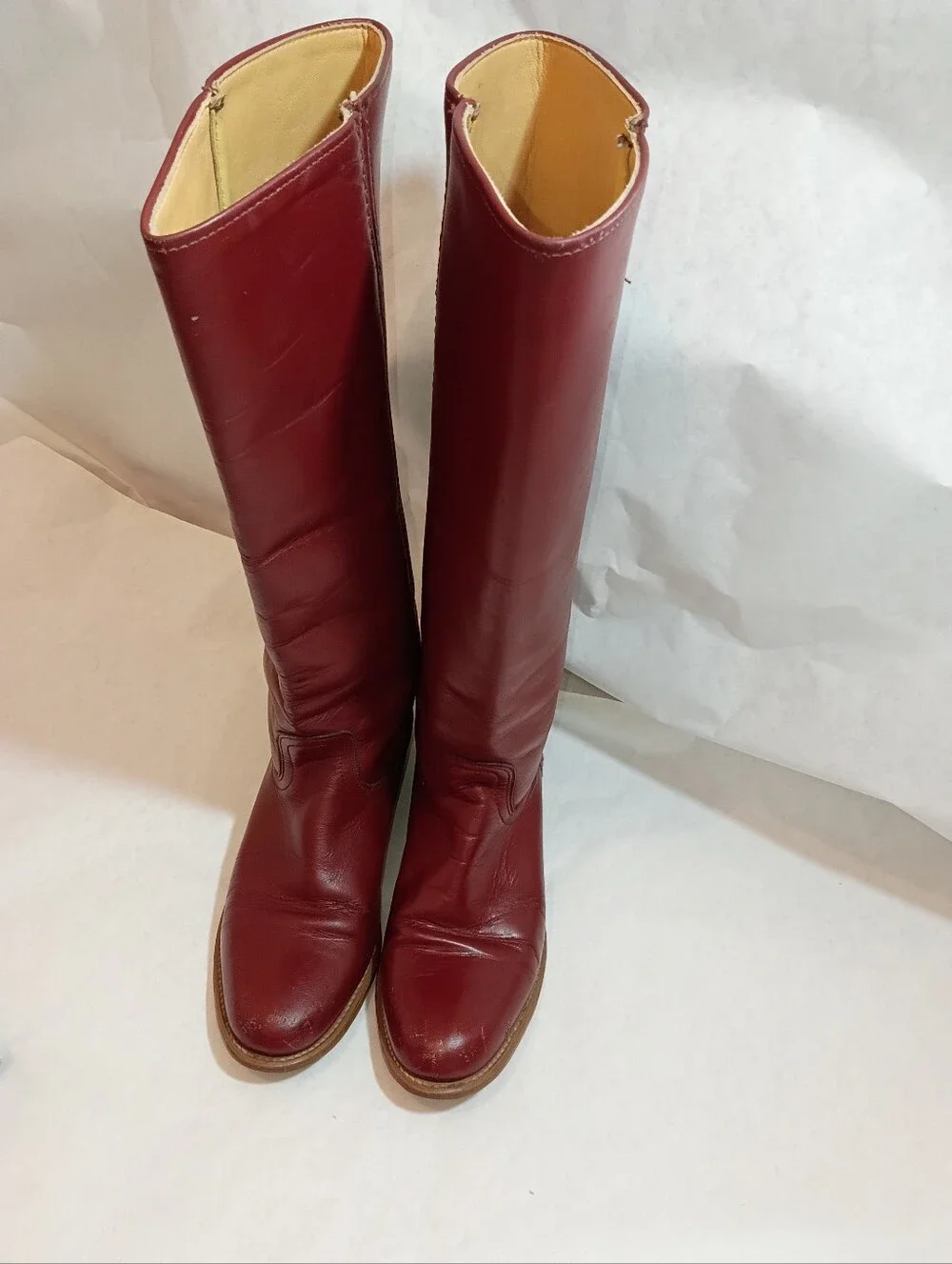 VTG Women's FRYE Campus Red Distressed Grail  60's Or  70's  Size 7B Read